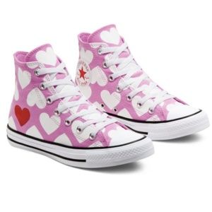 New Converse Twisted Hearts Chuck Taylor All Star